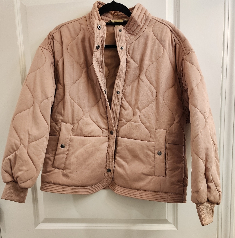 Dusty Pink Large Quilted Jacket- Excellent Condition!
